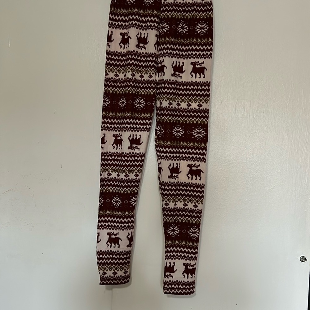 f&F holiday pajamas leggings size os Holiday Sale $10